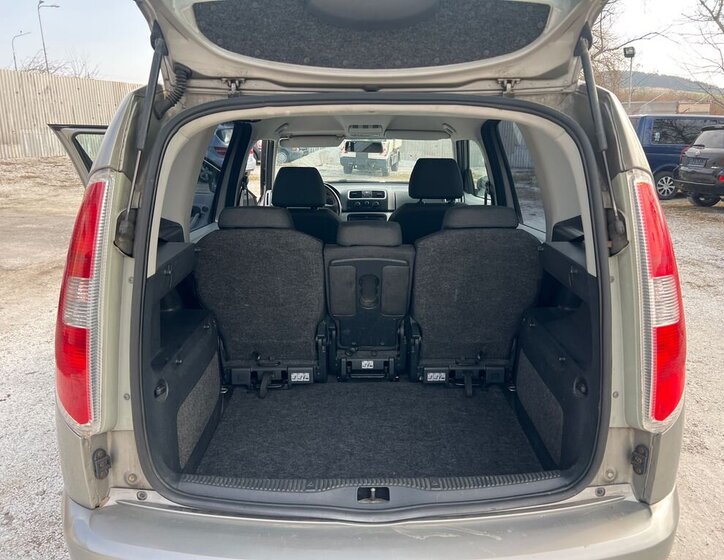 Škoda Roomster Kombi 1,4 l 51 kw