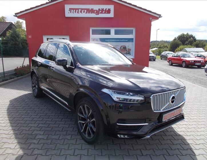 Volvo XC90 1