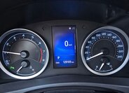 Toyota Corolla Sedan / Limuzína 1,6 l 97 kw