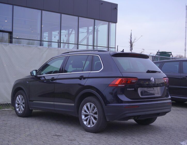 Volkswagen Tiguan 6