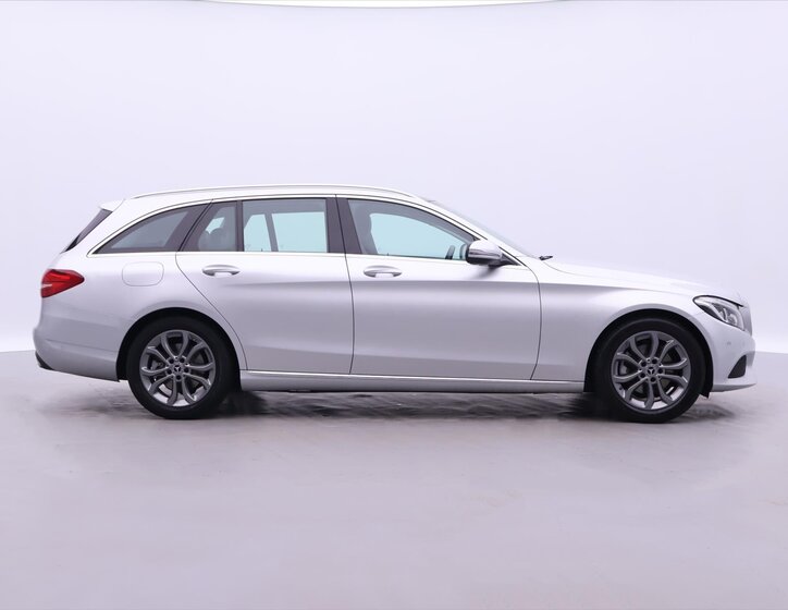 Mercedes-Benz Třídy C 8