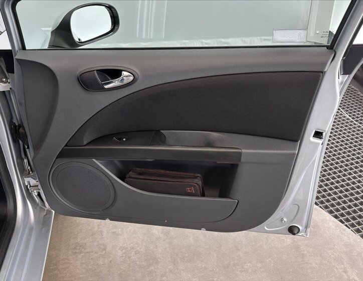 Seat Leon Hatchback 1,4 l 63 kw