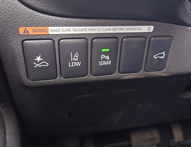 Mitsubishi Outlander 11