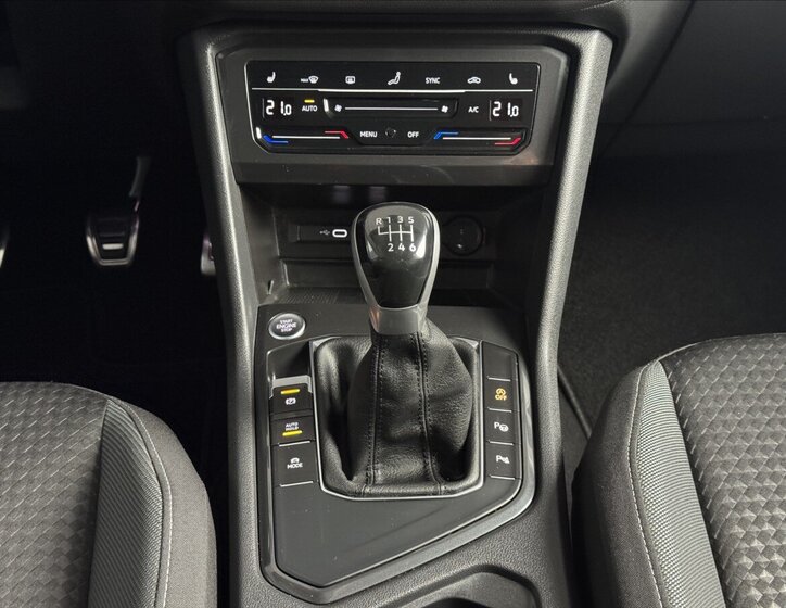 Volkswagen Tiguan SUV / Terénní 1,5 l 110 kw