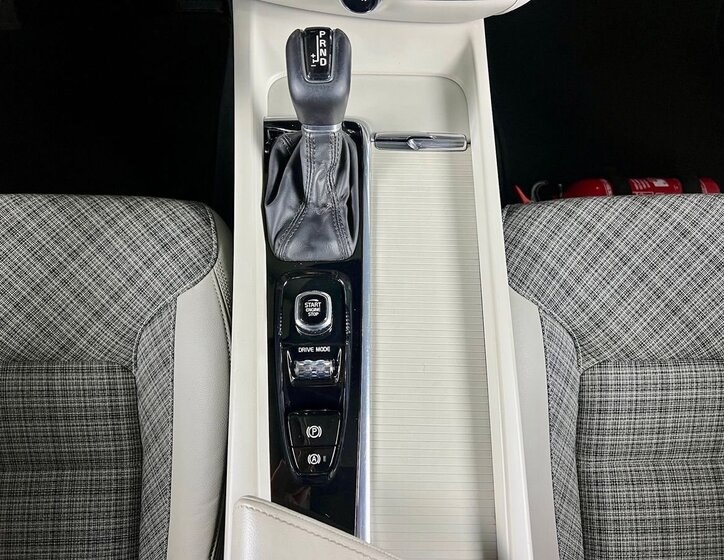 Volvo V60 Kombi 2,0 l 110 kw