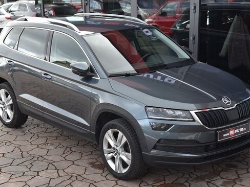Škoda Karoq SUV / Terénní 1,5 l 110 kw