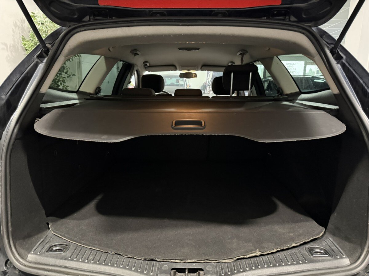 Ford Mondeo Kombi 2,0 l 85 kw