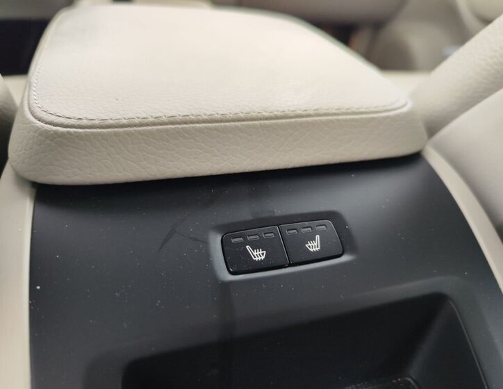 Volvo XC90 SUV 2,0 l 173 kw