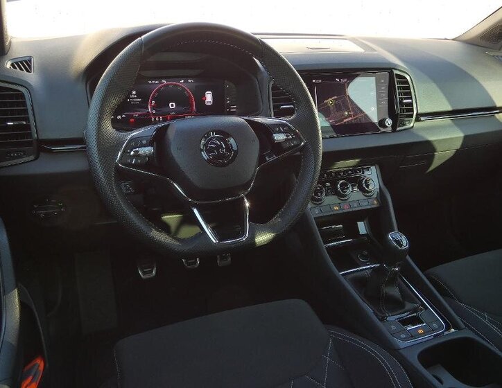 Škoda Karoq SUV / Terénní 1,5 l 110 kw