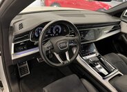 Audi Q8 SUV / Terénní 3,0 l 210 kw