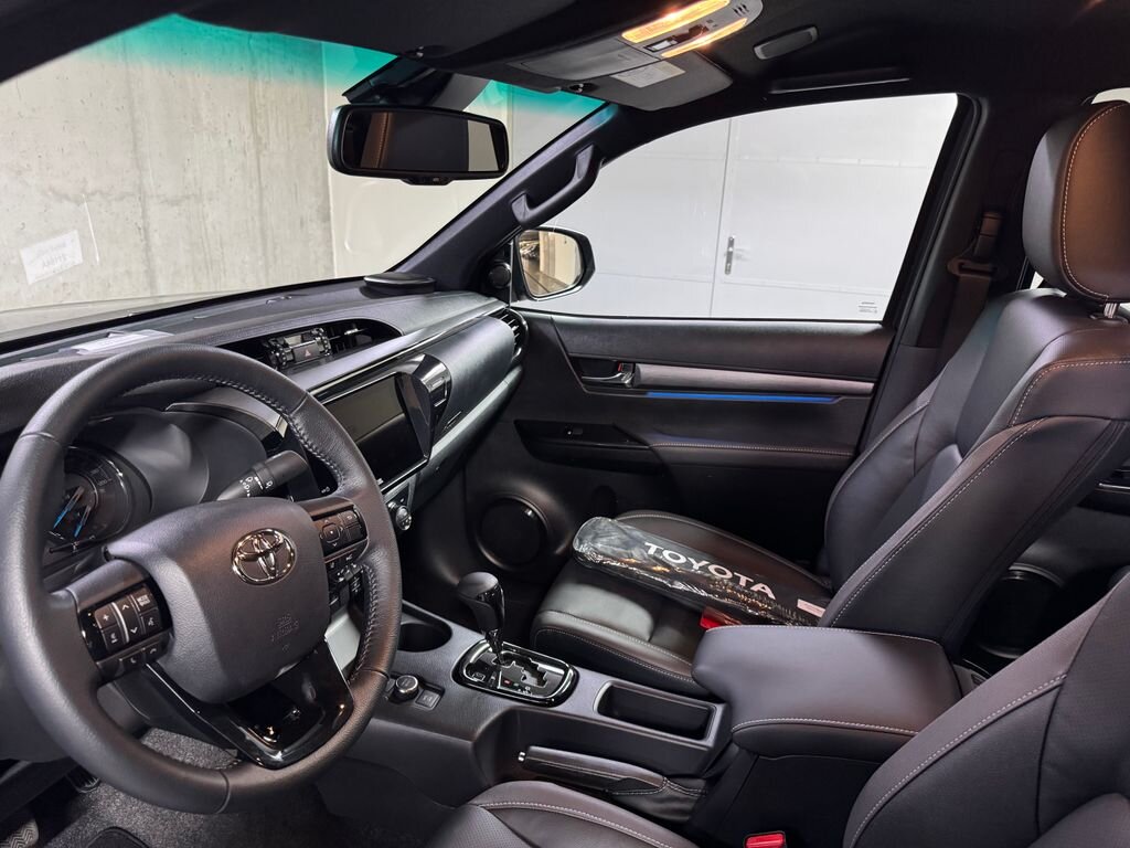 Toyota Hilux Pick-up 2,8 l 150 kw