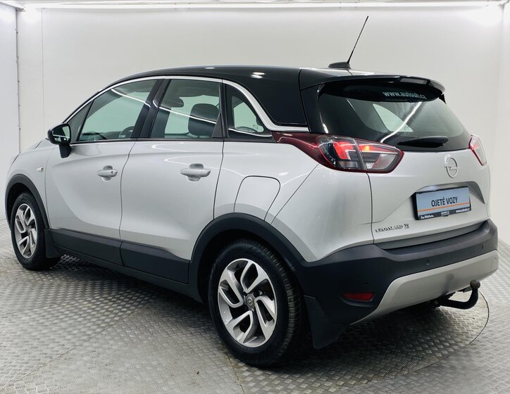 Opel Crossland X 21