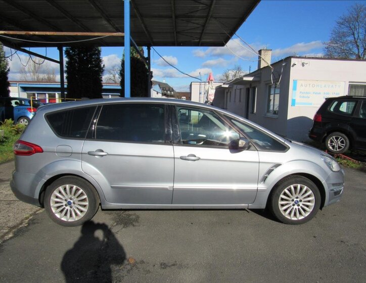 Ford S-MAX Kombi 1,6 l 118 kw