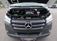Mercedes-Benz Sprinter 18