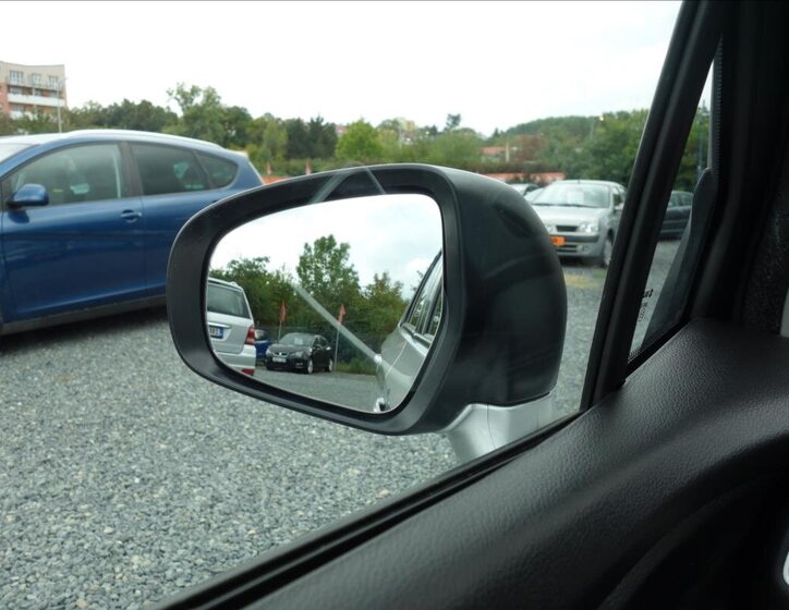 Suzuki S-Cross SUV 1,4 l 103 kw