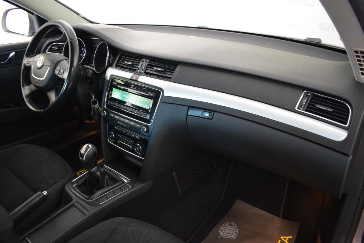 Škoda Superb Kombi 1,8 l 118 kw