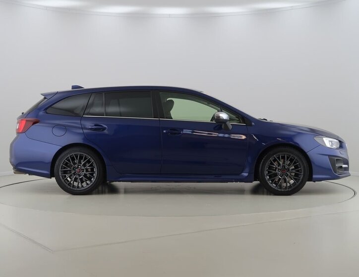 Subaru Levorg 4