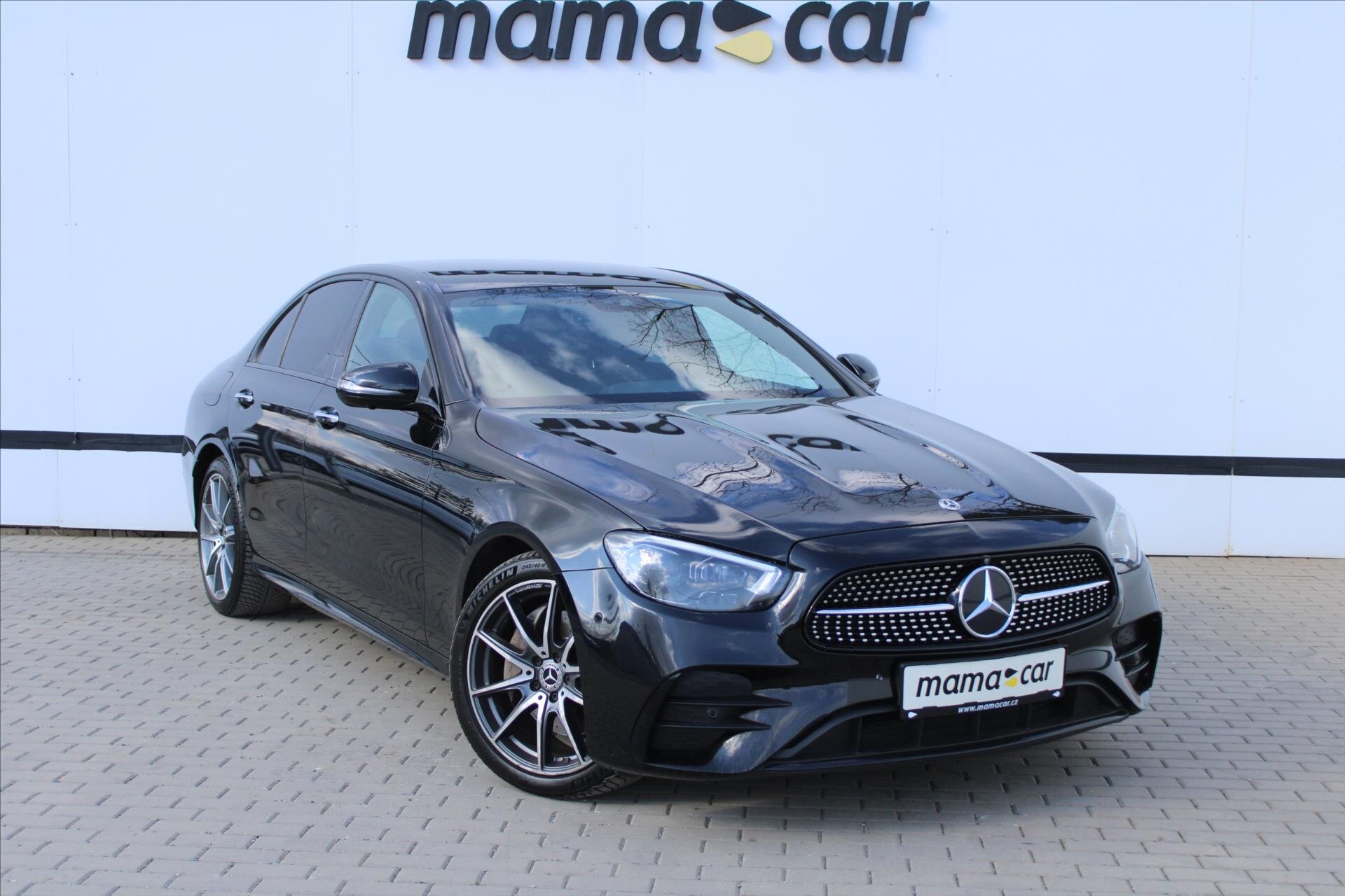 Mercedes-Benz Třídy E Sedan / Limuzína 2,0 l 143 kw