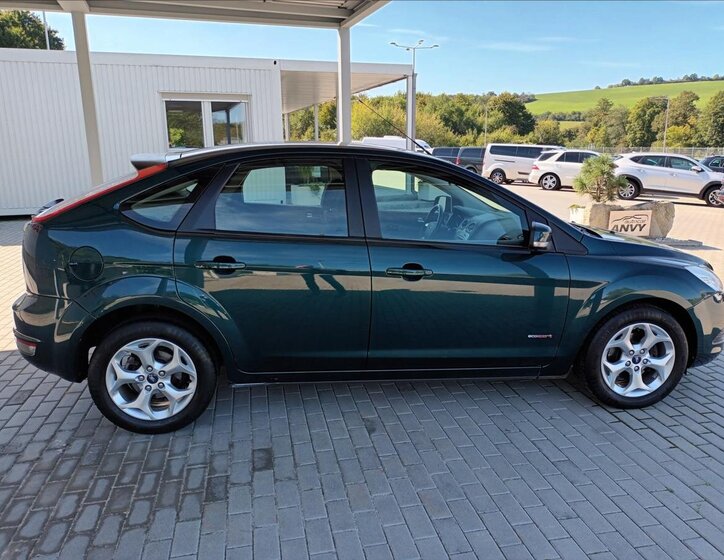 Ford Focus Hatchback 1,4 l 59 kw