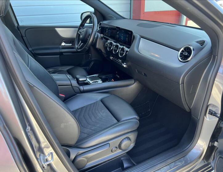 Mercedes-Benz Třídy B 23