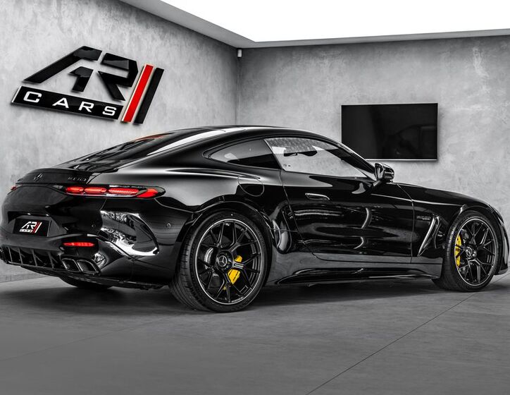 Mercedes-Benz AMG GT 5