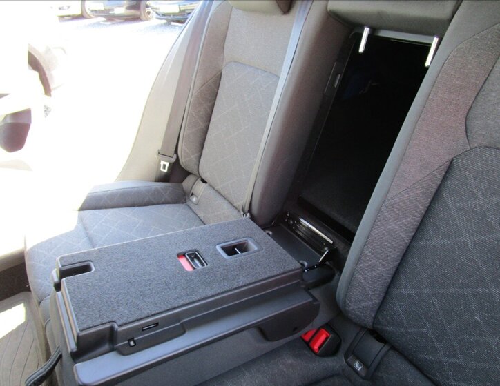 Volkswagen Golf Hatchback 1,5 l 110 kw