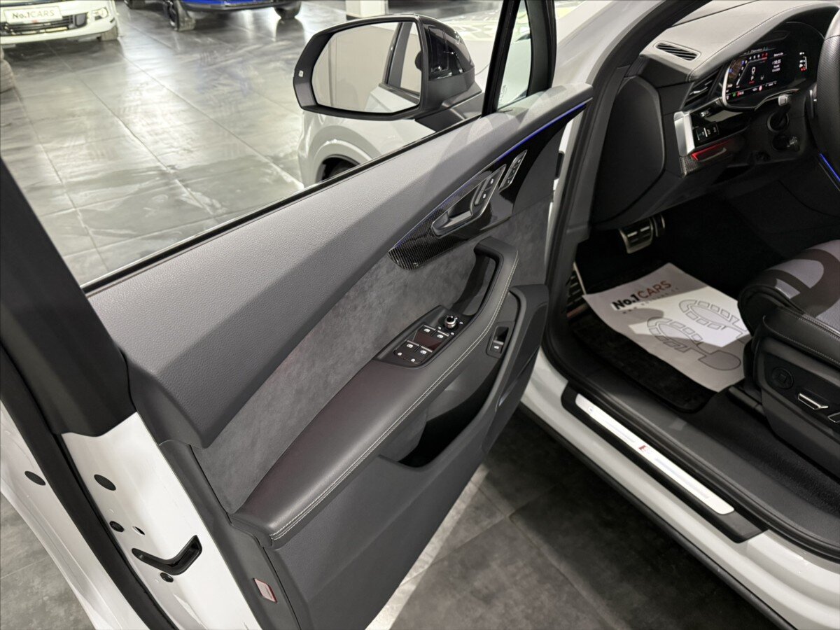 Audi SQ7 SUV / Terénní 4,0 l 373 kw
