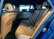 BMW Řada 5 Kombi 3,0 l 195 kw
