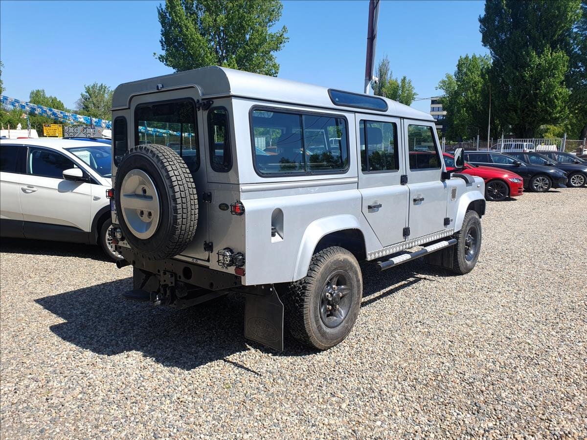 Land Rover Defender Ostatní 2,5 l 90 kw