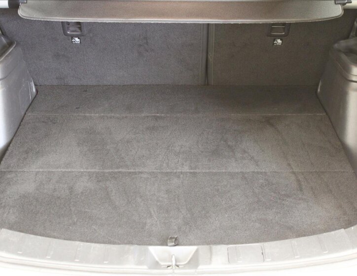 Mitsubishi Outlander SUV / Terénní 2,4 l 99 kw