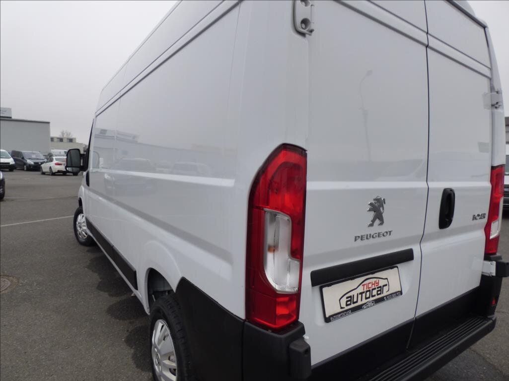 Peugeot Boxer Ostatní 2,2 l 121 kw