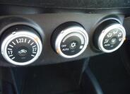 Citroën C-Crosser 19