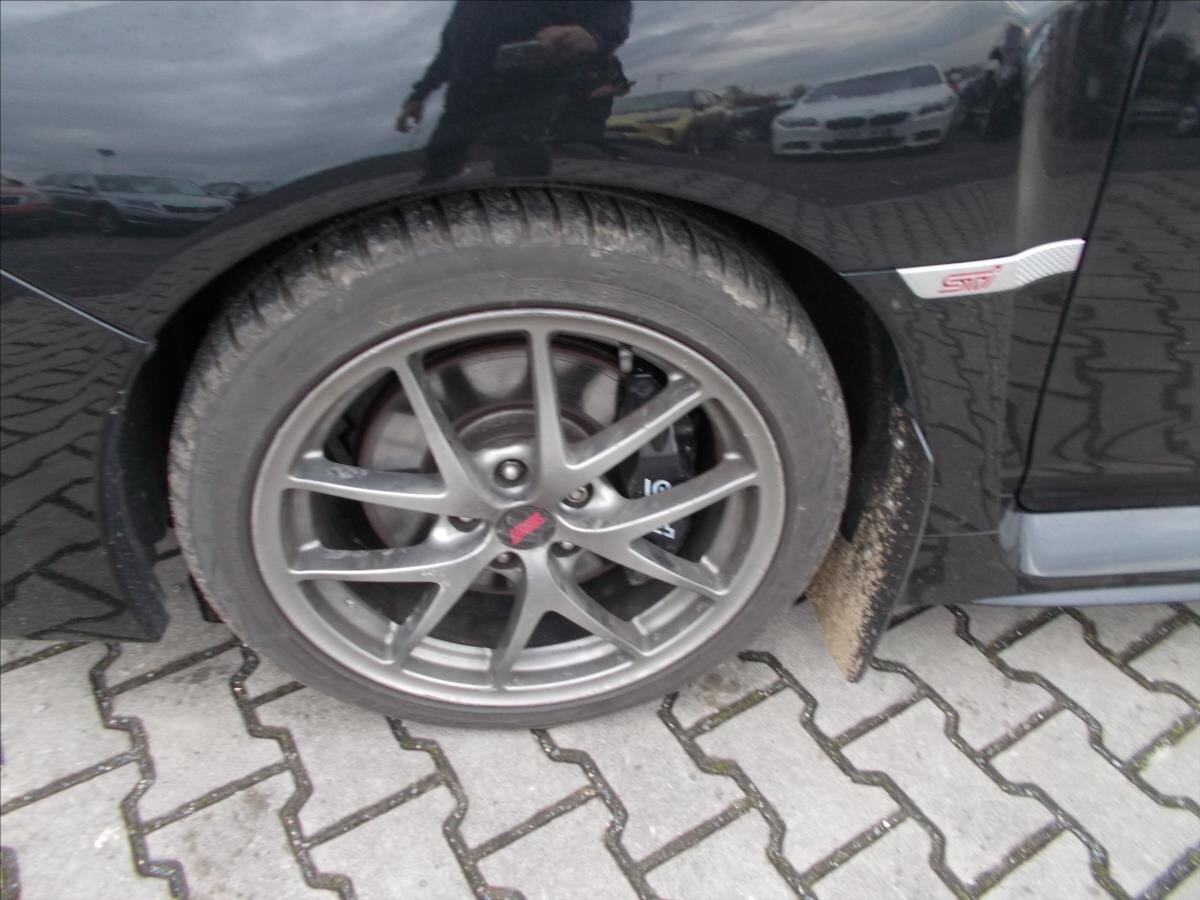 Subaru WRX Sedan / Limuzína 2,5 l 227 kw