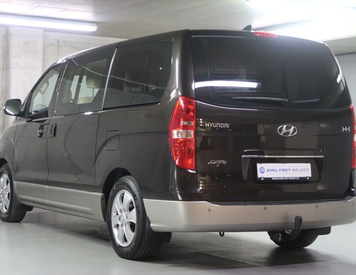 Hyundai H 1 7