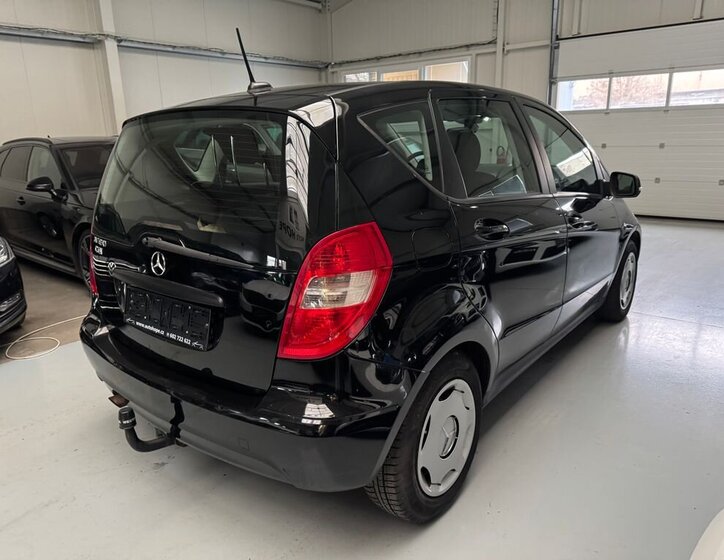 Mercedes-Benz Třídy A Hatchback 2,0 l 80 kw