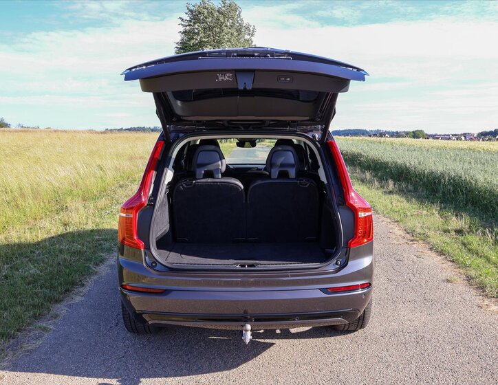 Volvo XC90 9