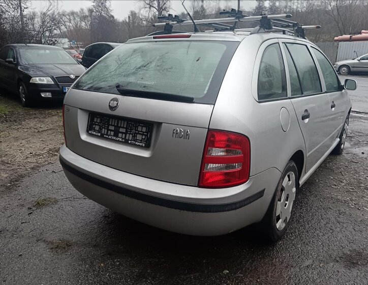 Škoda Fabia 10