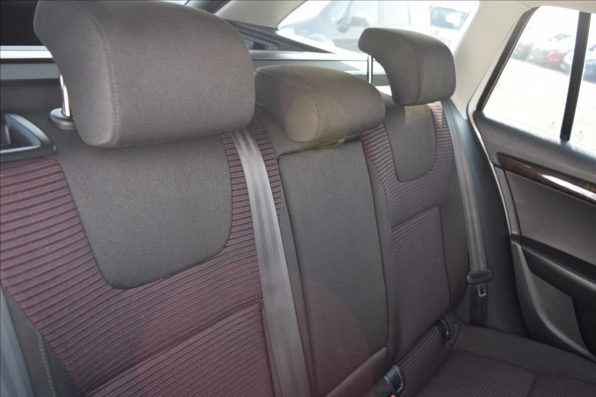 Škoda Octavia Kombi 1,6 l 77 kw