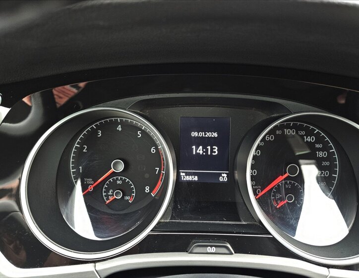 Volkswagen Touran 15