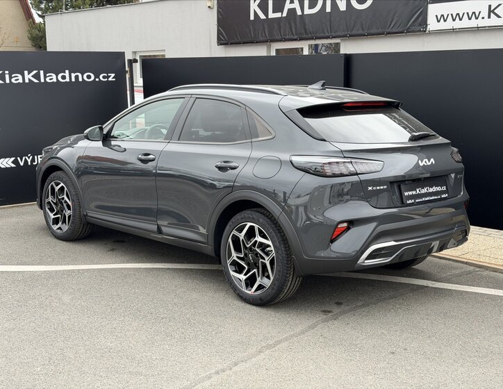 KIA XCeed SUV / Terénní 1,6 l 0