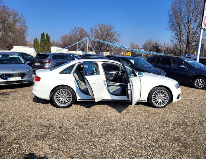 Audi A4 Sedan 2,0 l 110 kw