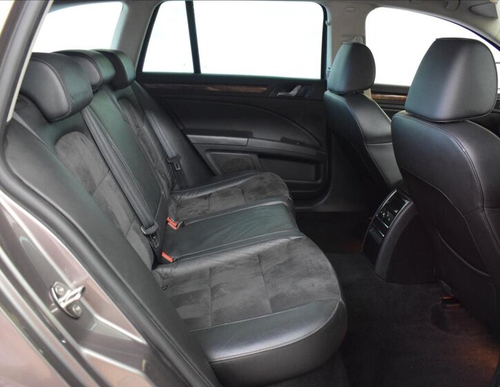 Škoda Superb Kombi 2,0 l 125 kw