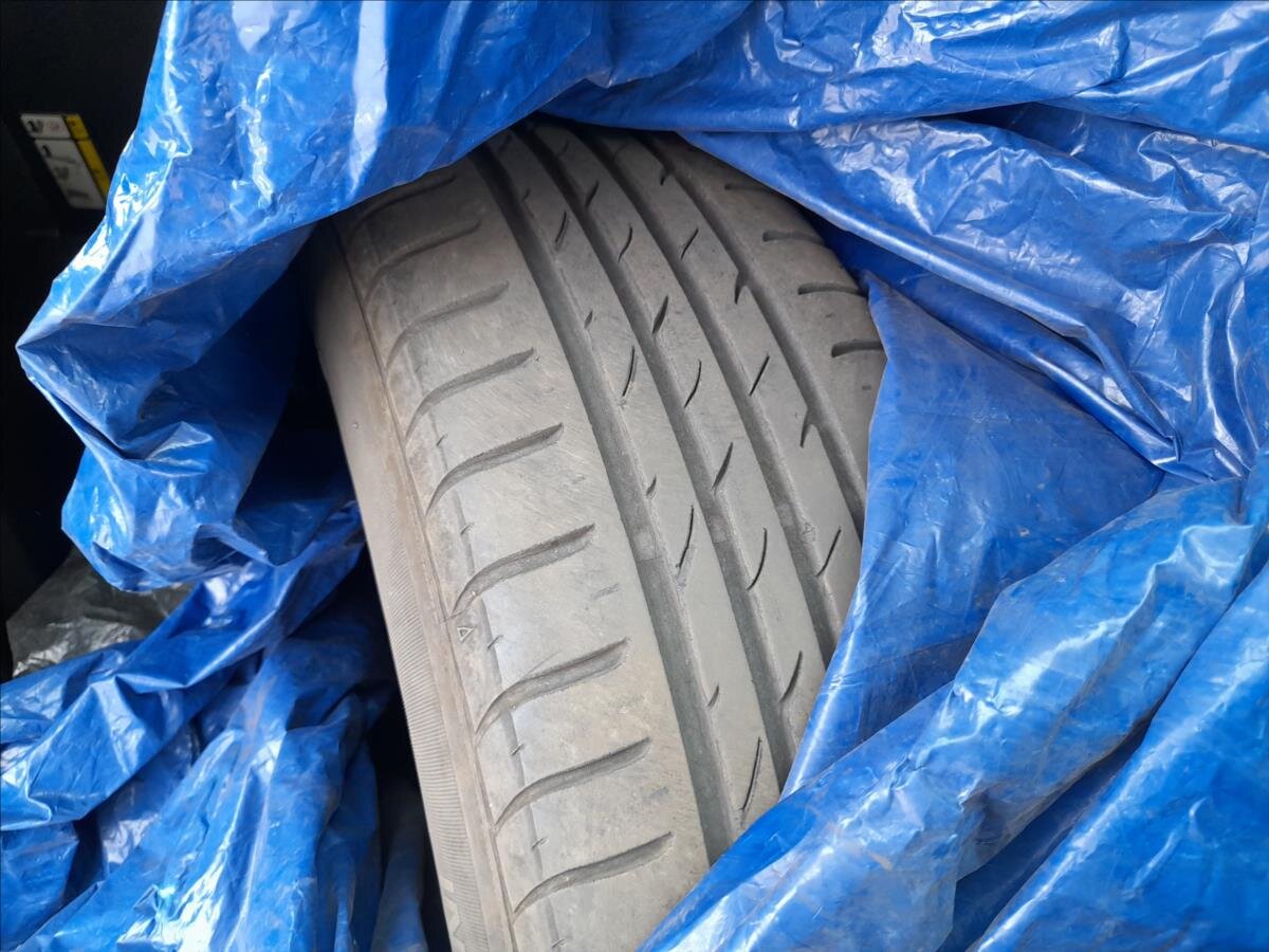 Ford Tourneo Courier MPV 998,0 74 kw