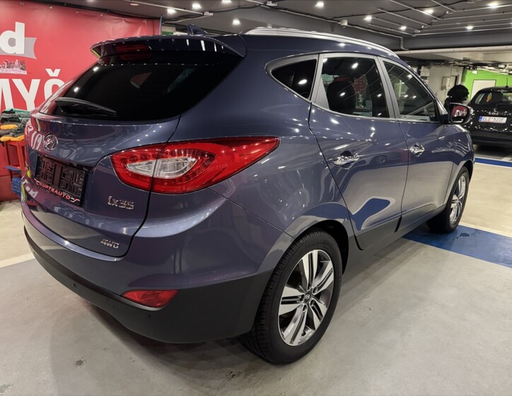 Hyundai ix35 9