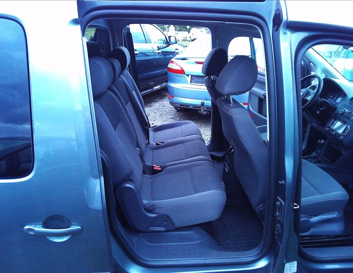 Volkswagen Caddy Kombi 1,6 l 75 kw