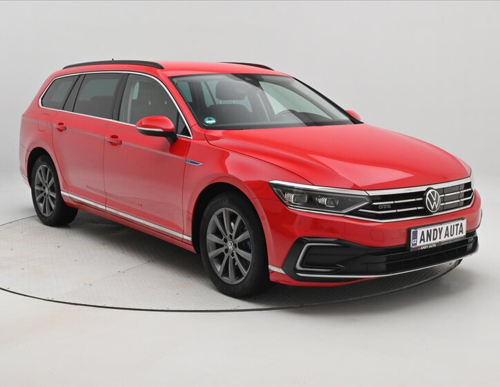 Volkswagen Passat Kombi 1,4 l 115 kw