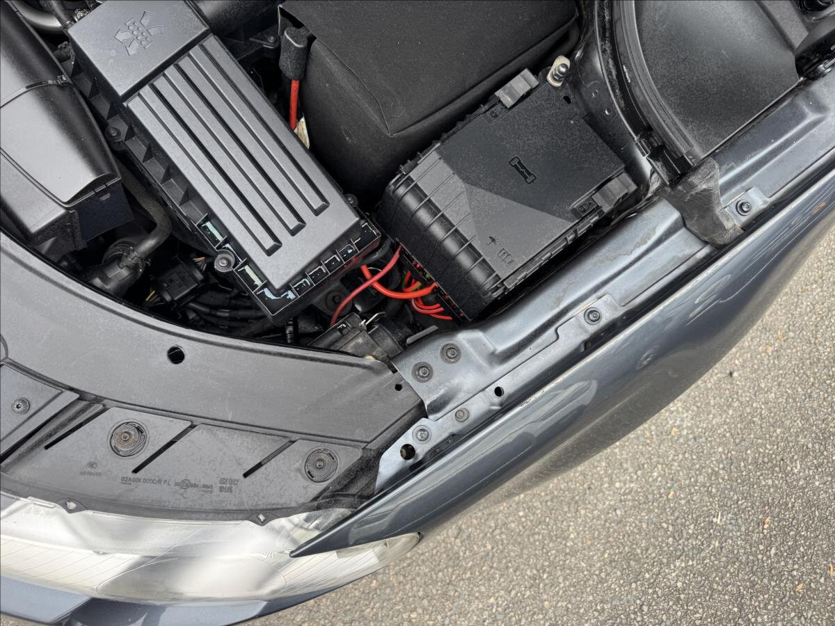 Volkswagen Passat Kombi 2,0 l 103 kw