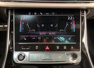 Audi Q8 SUV / Terénní 3,0 l 210 kw