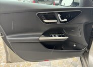 Mercedes-Benz Třídy C Sedan / Limuzína 2,0 l 147 kw