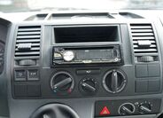 Volkswagen Caravelle 27